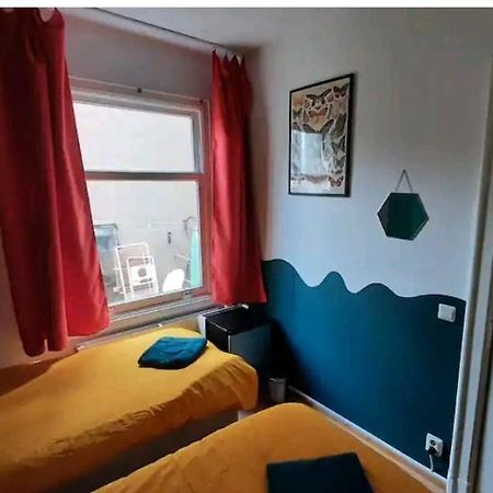 Nicole, Not For Parties, Not A Hotel, Room With Shared Bathroom, No Kitchen Amsterdam Exteriér fotografie